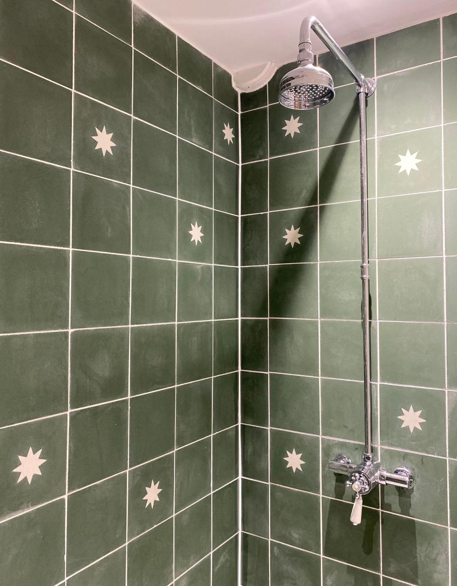 Victoria Bar Walls By Chateau Anna, Central York - Free Parking المظهر الخارجي الصورة